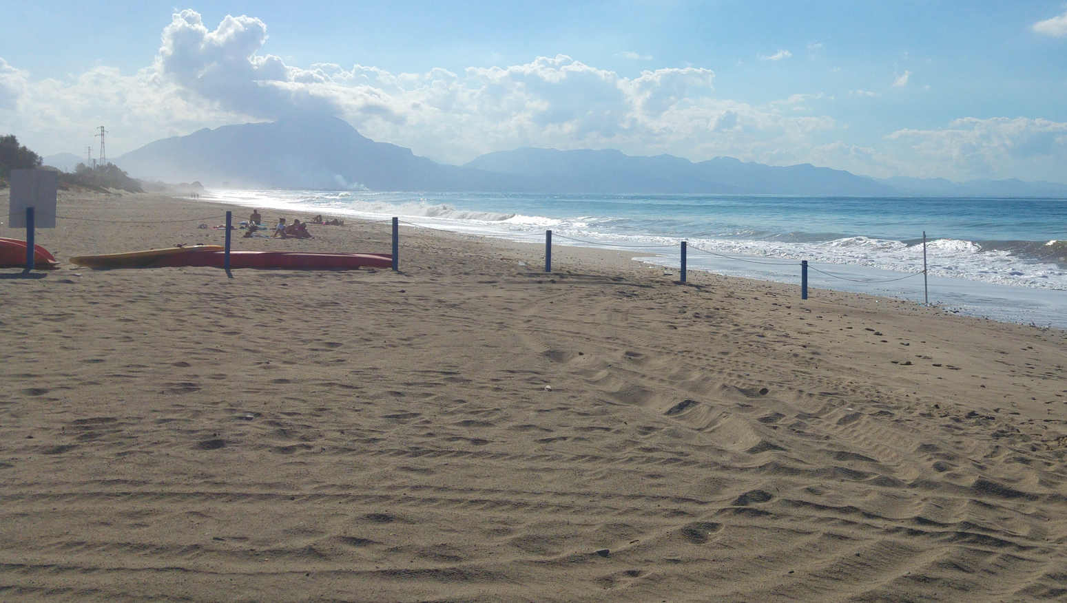 Playa de Salinelle - Litoral de poniente hacia Torre Roccella