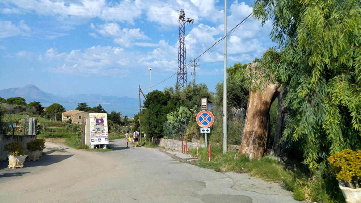 Playa del Capo  - Los dos accesos a la playa