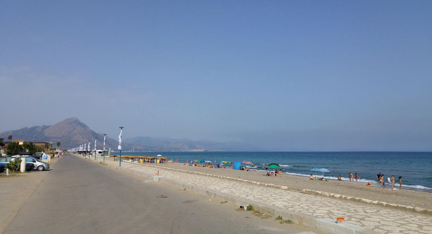 paseo marítimo de Campofelice di Roccella