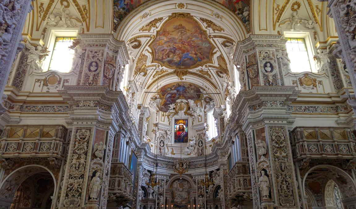 Iglesia de Casa Professa - bóveda del presbiterio y semicúpula del ábside