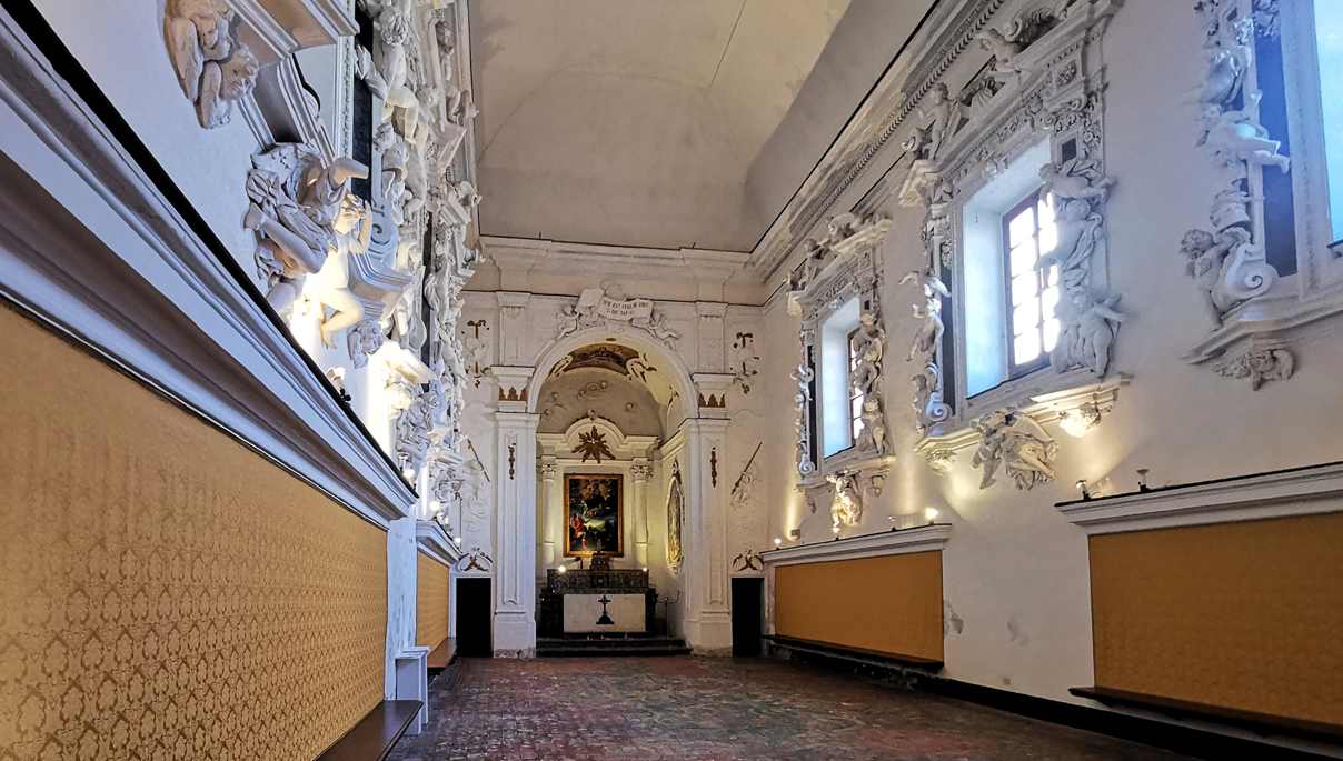 Barrio de la Albergheria - interior del Oratorio de San Mercurio .