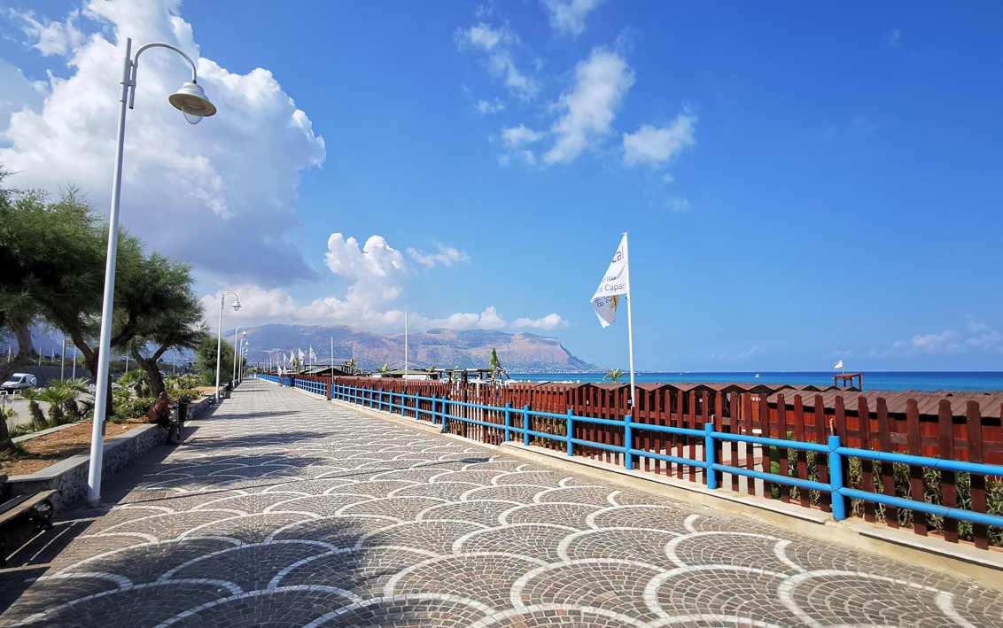 el paseo marítimo de Capaci