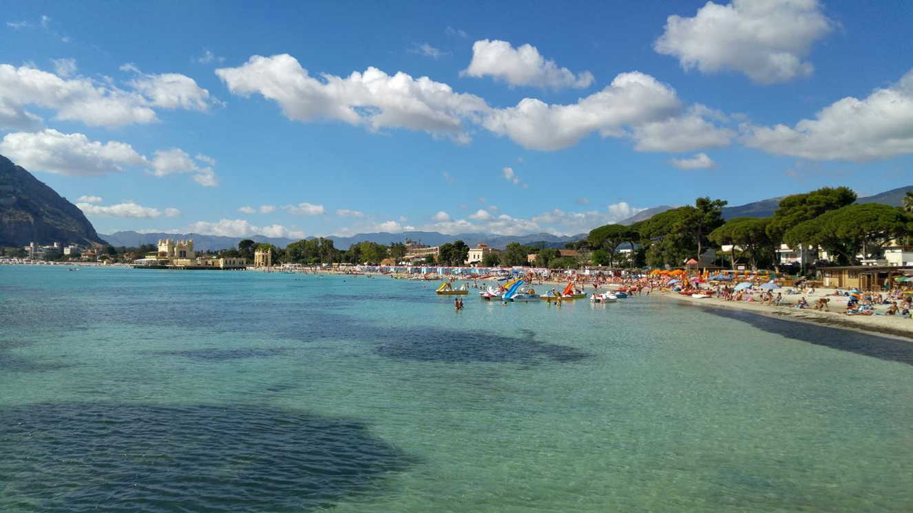 Mondello - Playa vista desde mirador