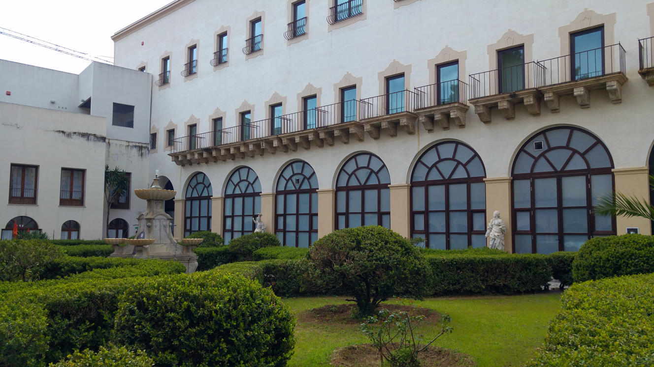 Palazzo Abatellis - patio ala nueva convento