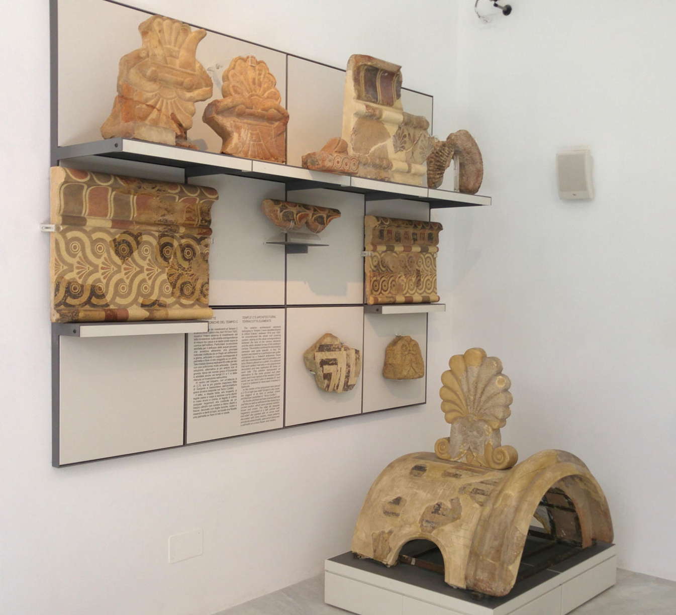 Museo Arqueológico Antonio Salinas - Selinunte - cerámicas Templo C de Selinunte
