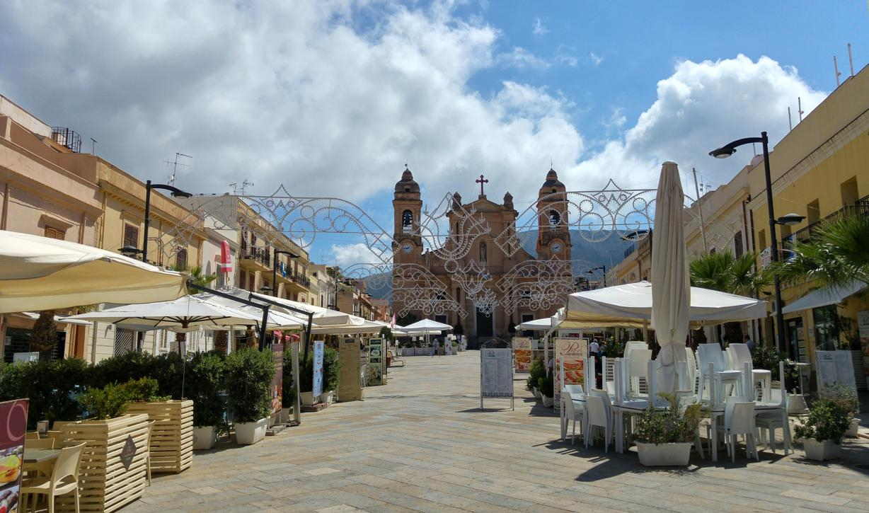 Terrasini - Piazza del Duomo