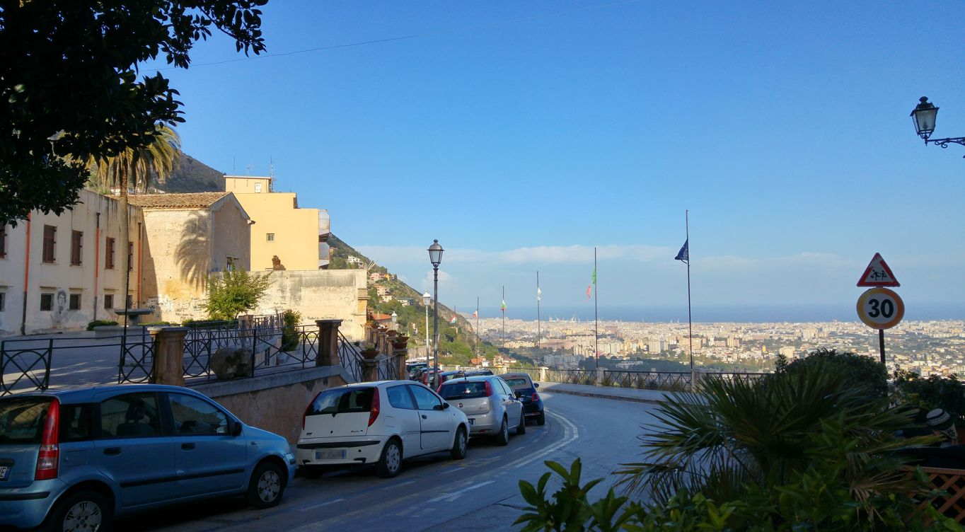 Monreale - Via D'Acquisto y mirador Conca d'Oro