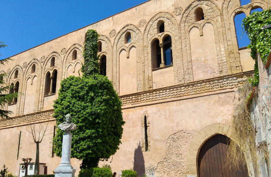 Villa Comunale de Monreale - exterior Dormitorio Benedettini