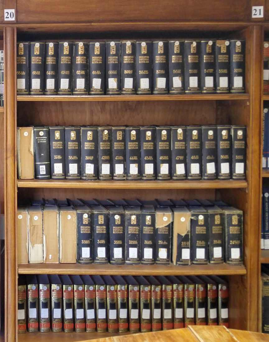 Biblioteca Regional de Sicilia - Enciclopedia Universal Ilustrada en lengua española