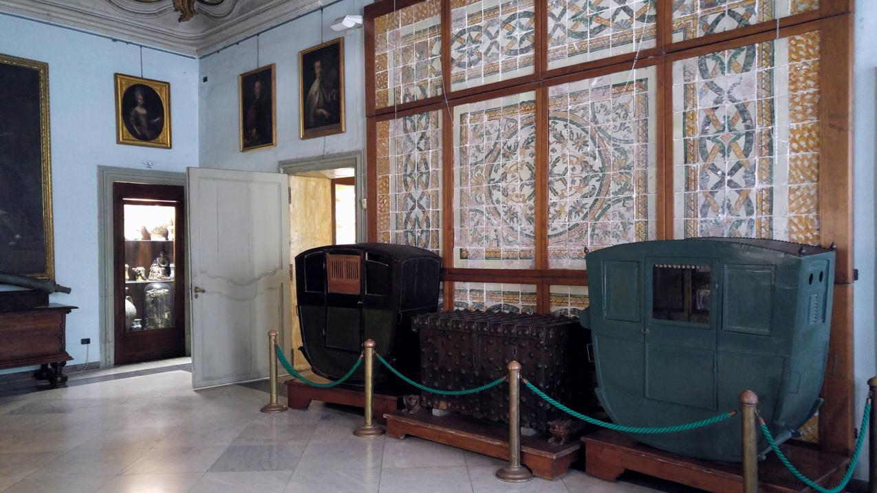 Palazzo Asmundo - una vista parcial de la primera sala