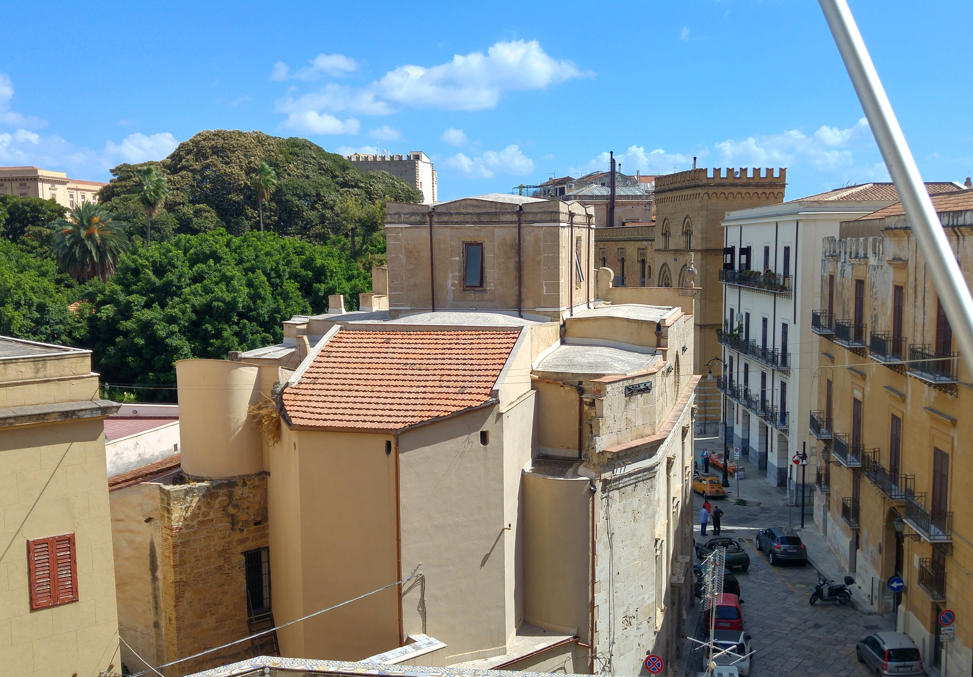 Iglesia de Santa Maria dei Miracoli - vista desde Palazzo Mirto