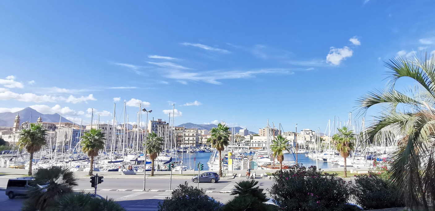 Santa Maria della Catena - Vistas del puerto de la Cala