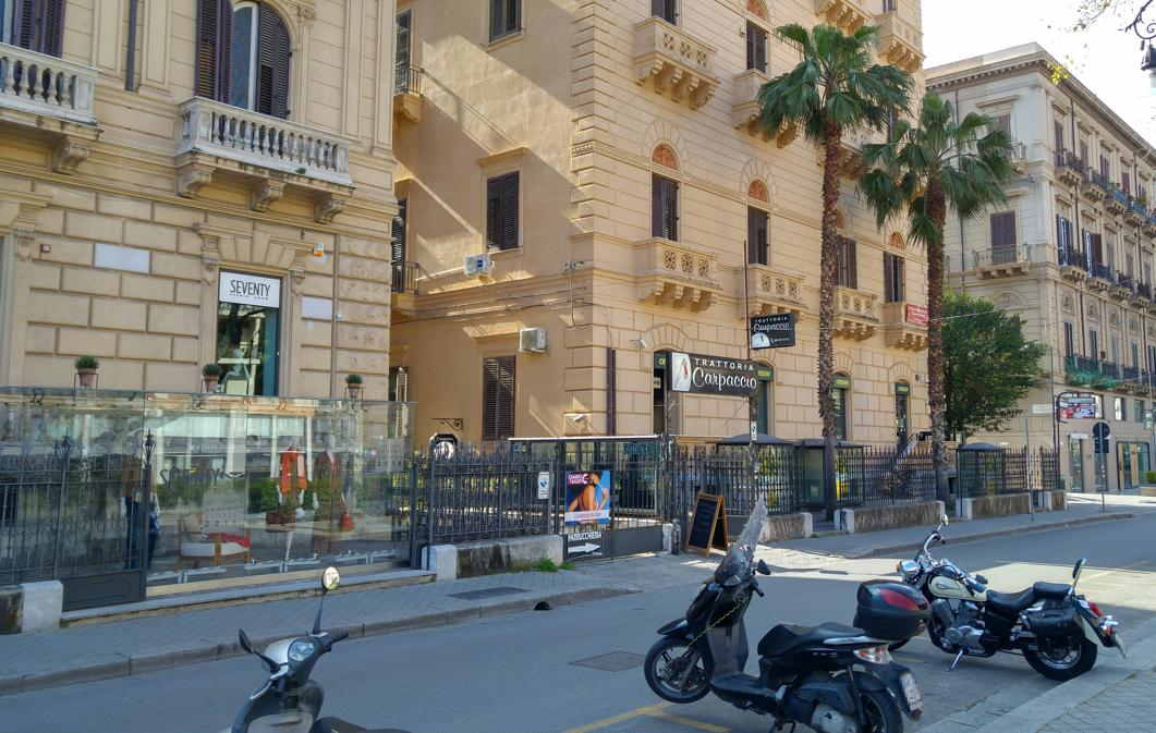 Viale della Libertà - Edificios de principios del '900