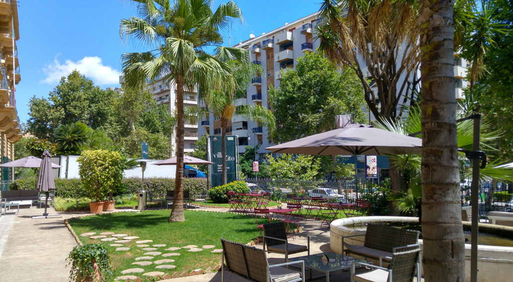 Viale della Libertà - Terraza bar Villa Zito