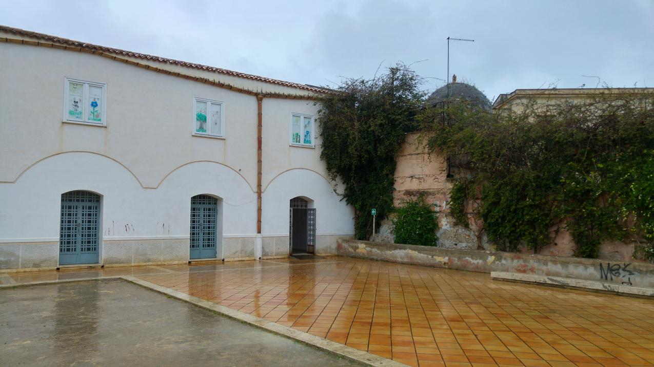 Pasaje conexión Jardín de la Zisa con Palacio de la Zisa