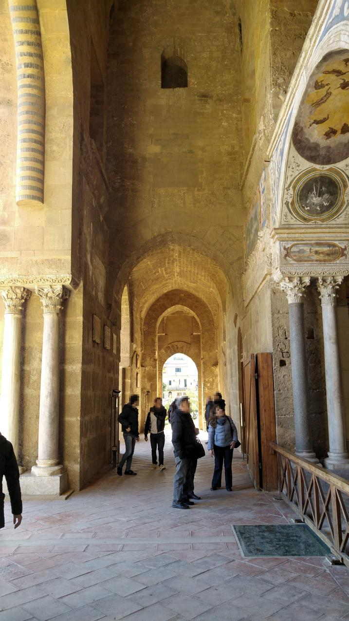Palacio de la Zisa - Pórtico
