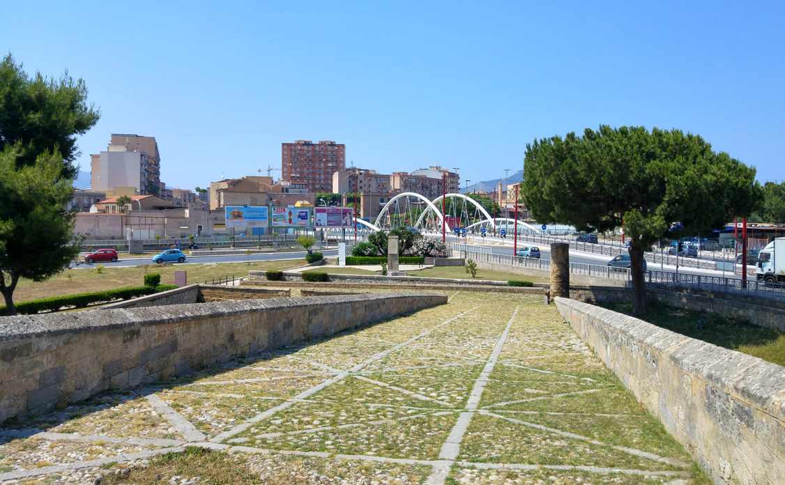 la mitad norte del Ponte del Ammiraglio