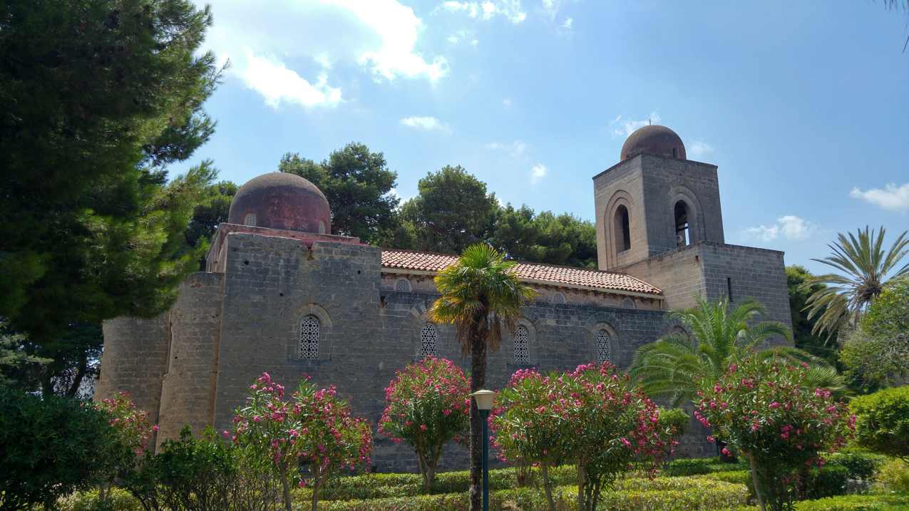 Fachada noroeste de San Giovanni dei Lebbrosi