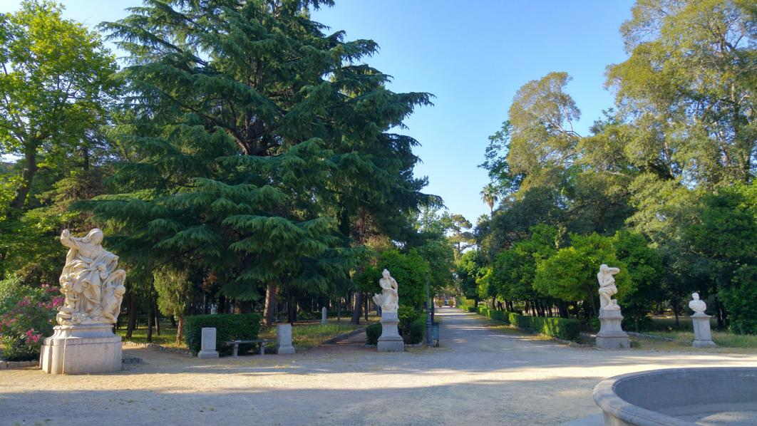 estatuas de alegorías